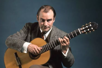 Julian Bream